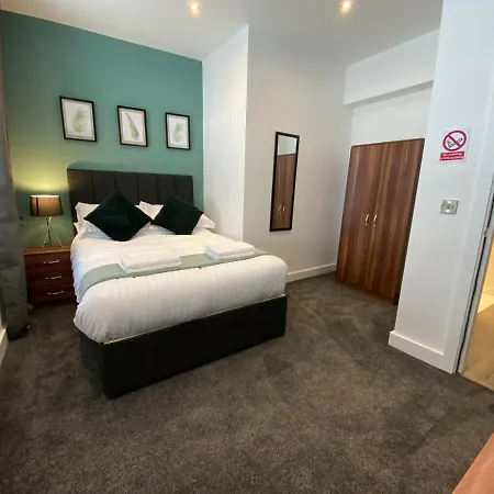 Modern 3 Bedroom Apartment Close To The City Centre Liverpool Exterior photo