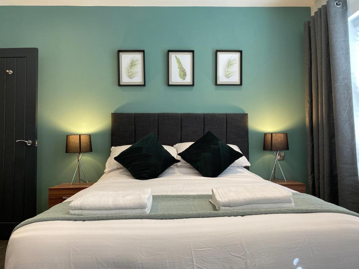 Modern 3 Bedroom Close To The Centre